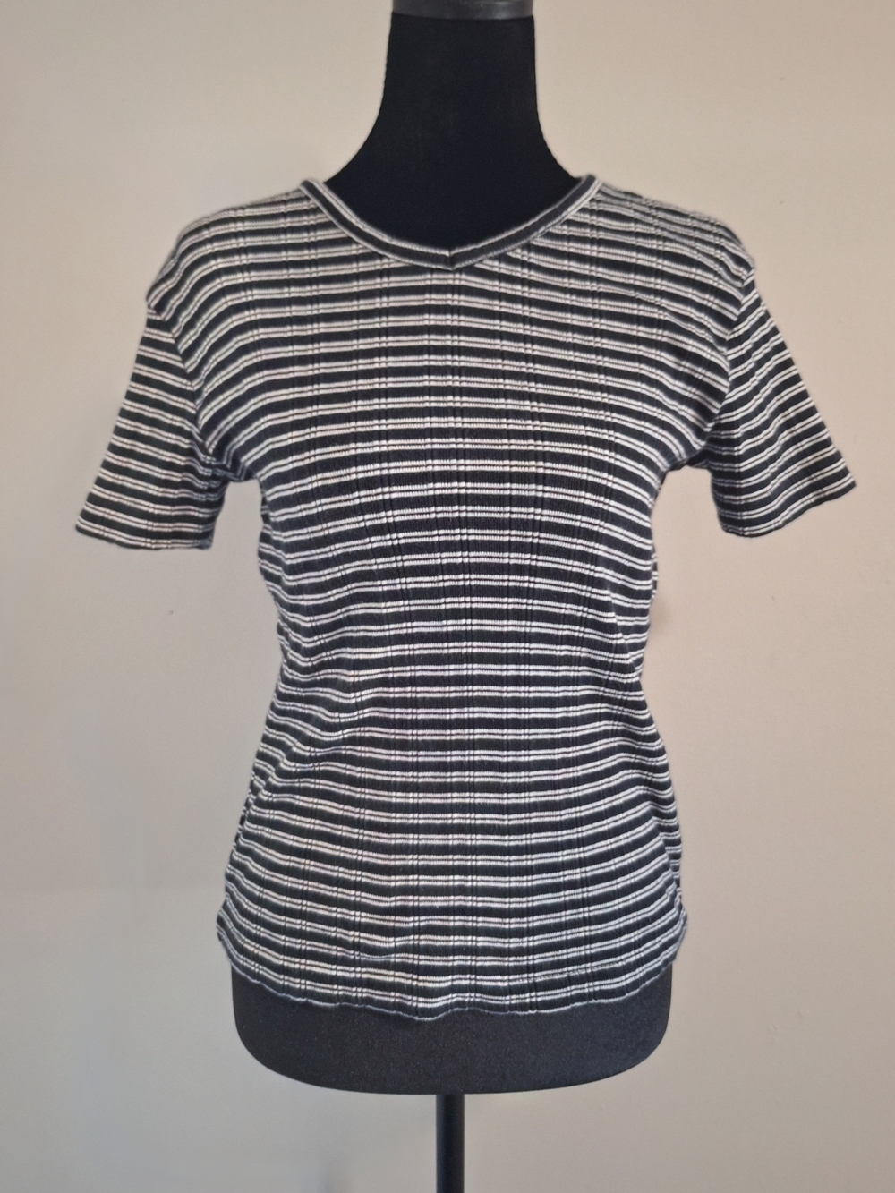 Dockers Vintage Black and White Striped Short Sleeve Knit Top